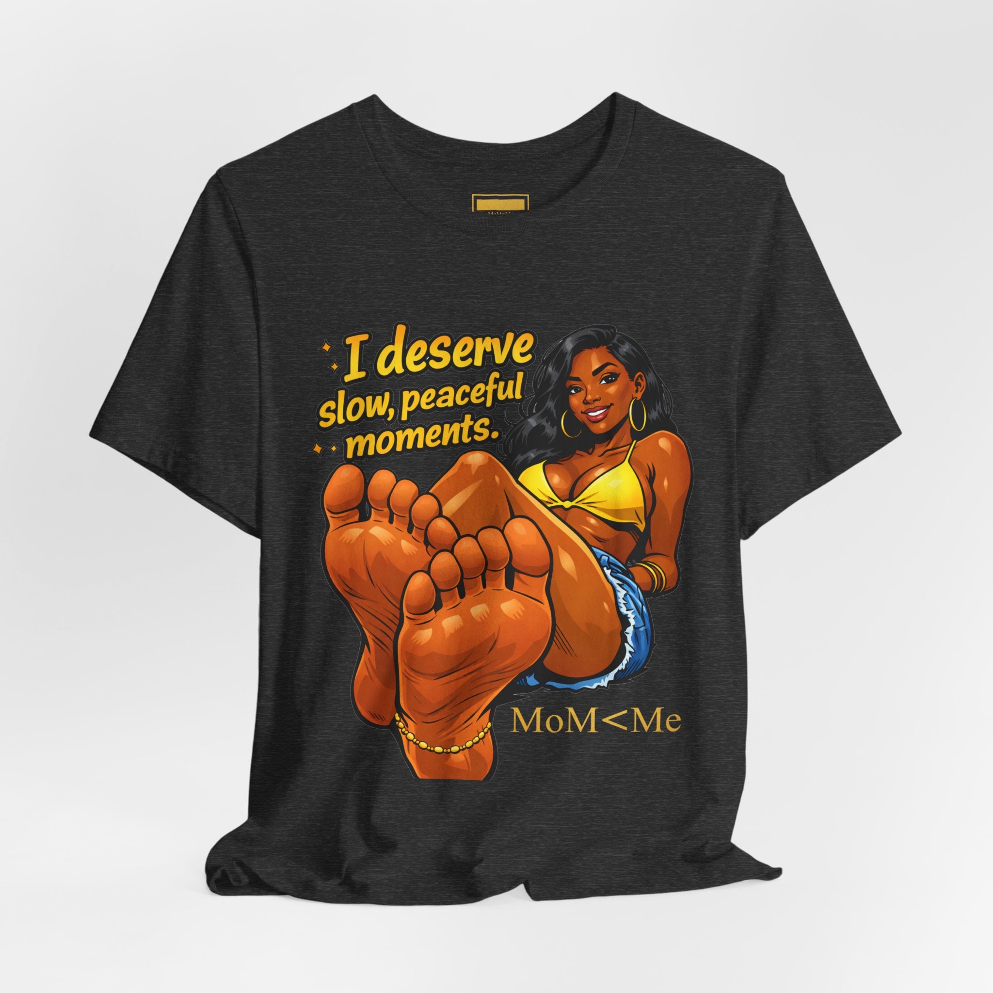 MoM < Me Premium Jersey Short Sleeve Tee